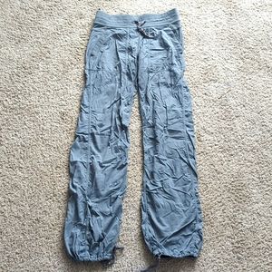 Lululemon Size 4 Light Grey Pants